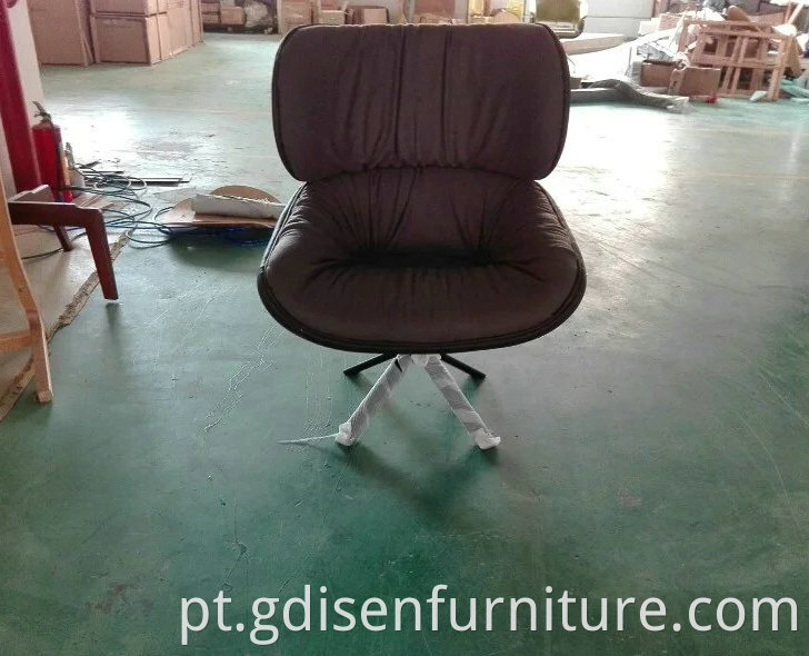 Design moderno da sala de estar confortável Tabano cadeira giratória em couro